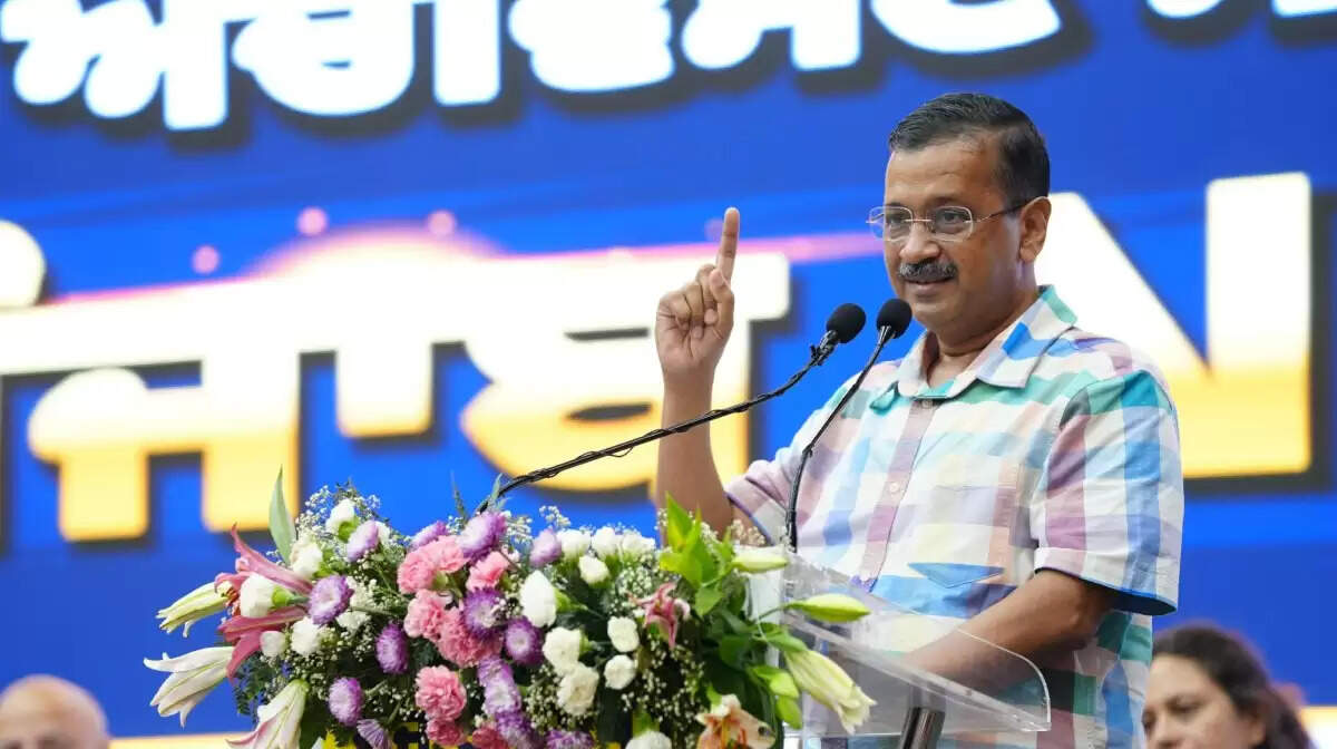 पंजाब में शिक्षा में क्रांति: केजरीवाल ने शिक्षकों की मेहनत की सराहना की