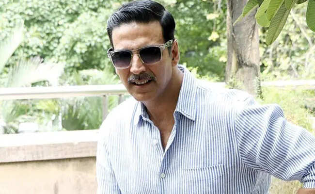अक्षय कुमार का कानपुर में जॉली एलएलबी 3 ट्रेलर लॉन्च, गुटखा पर दिया मजेदार जवाब