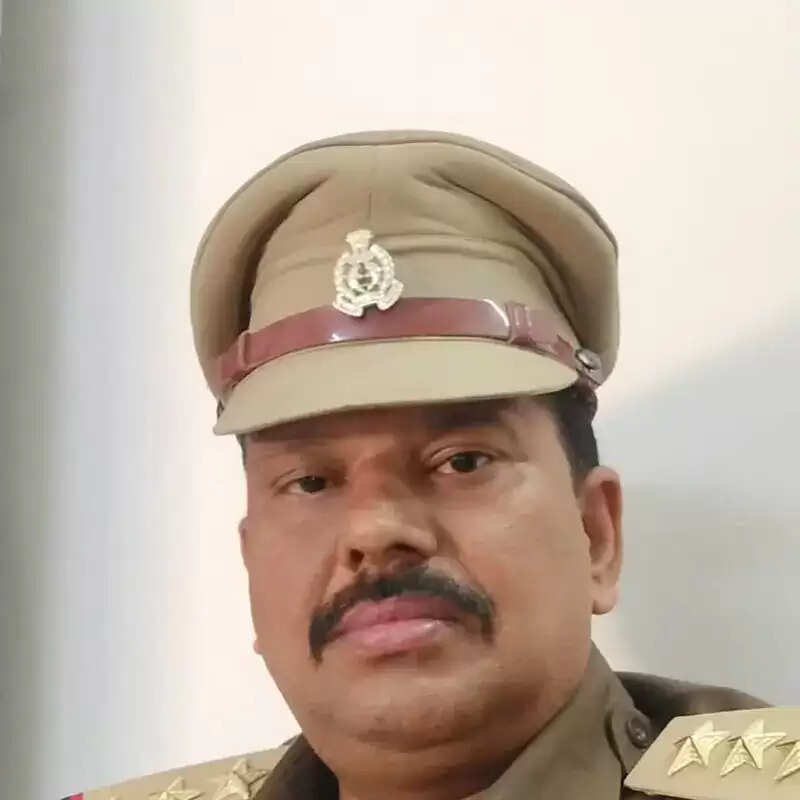 कुठौंद थाना प्रभारी की आत्महत्या: महिला सिपाही पर हत्या का आरोप