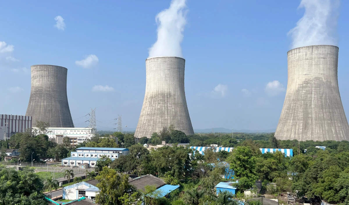 भारत में बिजली क्षेत्र में 500 अरब डॉलर का निवेश: केंद्रीय सचिव की जानकारी