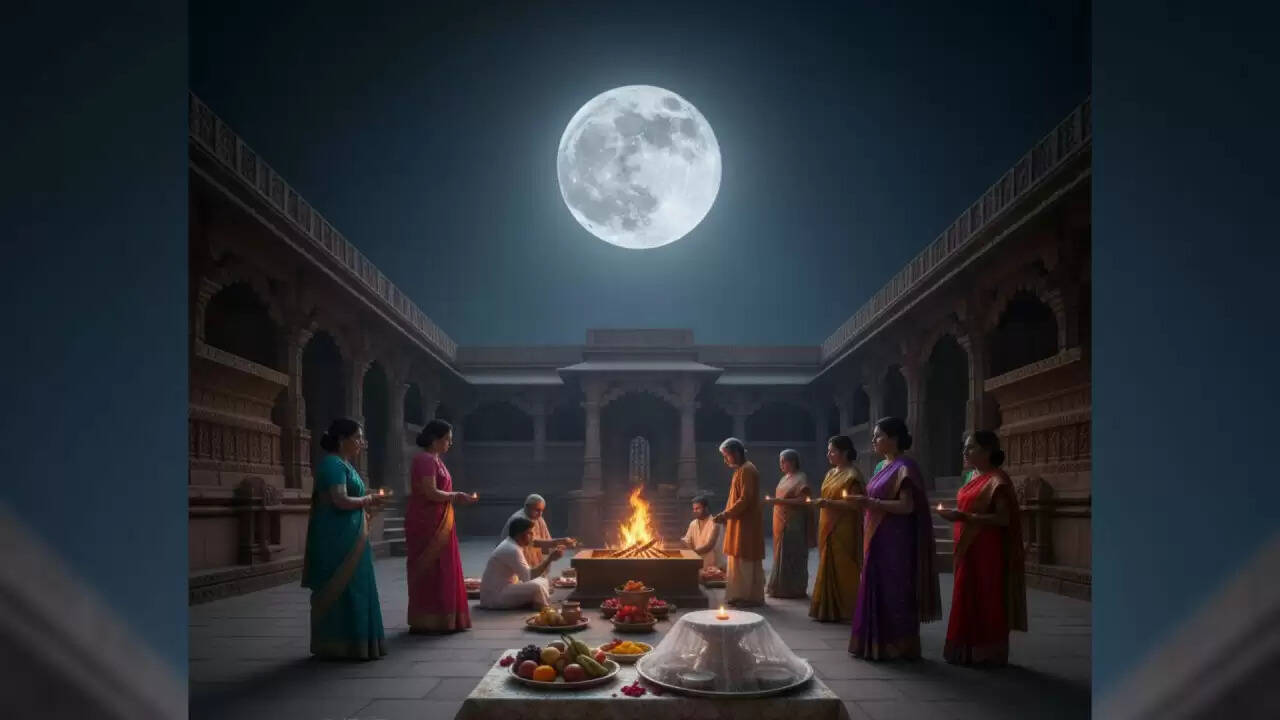 शरद पूर्णिमा 2025: चंद्रमा की रोशनी में समृद्धि की कामना