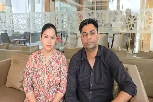 गुरुग्राम दंपति की IVF से जुड़ी दर्दनाक कहानी: बच्चों का DNA टेस्ट नकारता है माता-पिता का दावा
