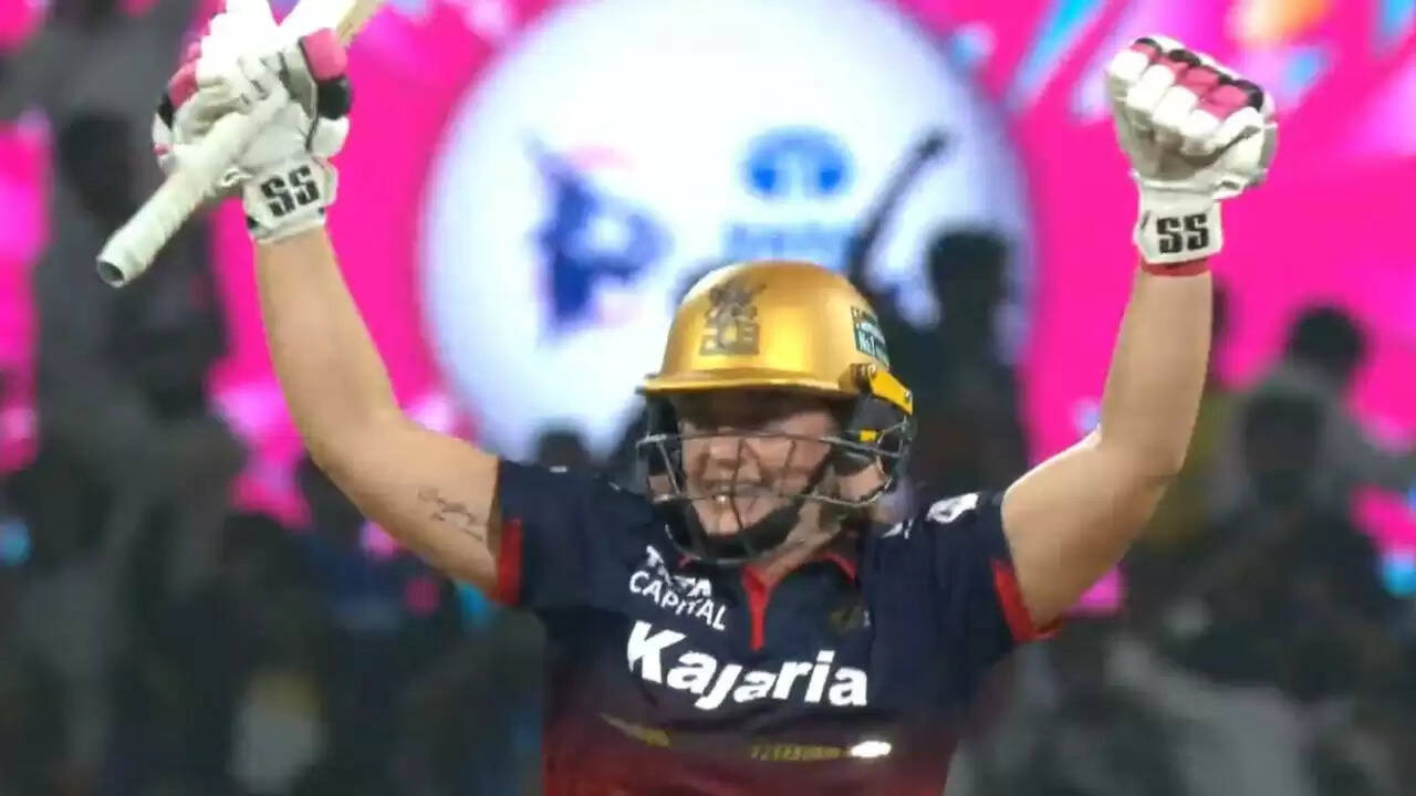 WPL 2023: आरसीबी ने मुंबई इंडियंस को हराकर किया शानदार आगाज