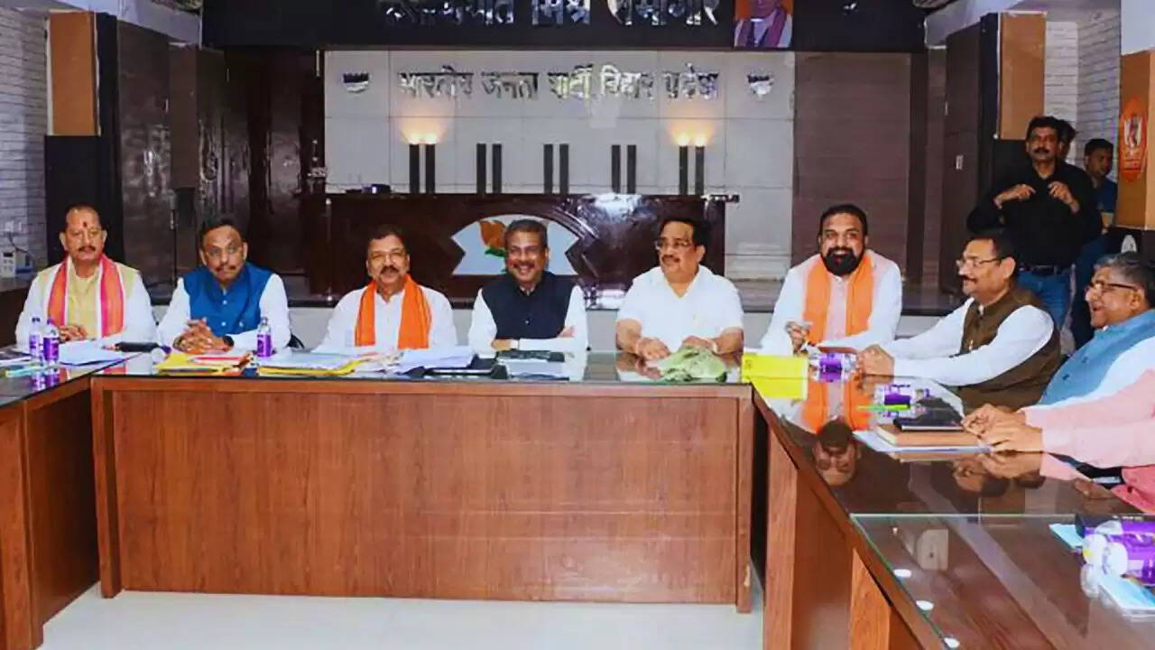बिहार विधानसभा चुनाव: NDA में सीट बंटवारे की तस्वीर साफ, जानें क्या है नई जानकारी