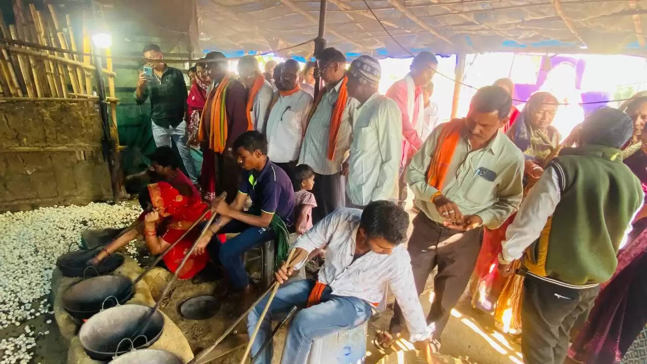 मखाना खेती से बदलेगी धमतरी की ग्रामीण महिलाओं की आर्थिक तस्वीर