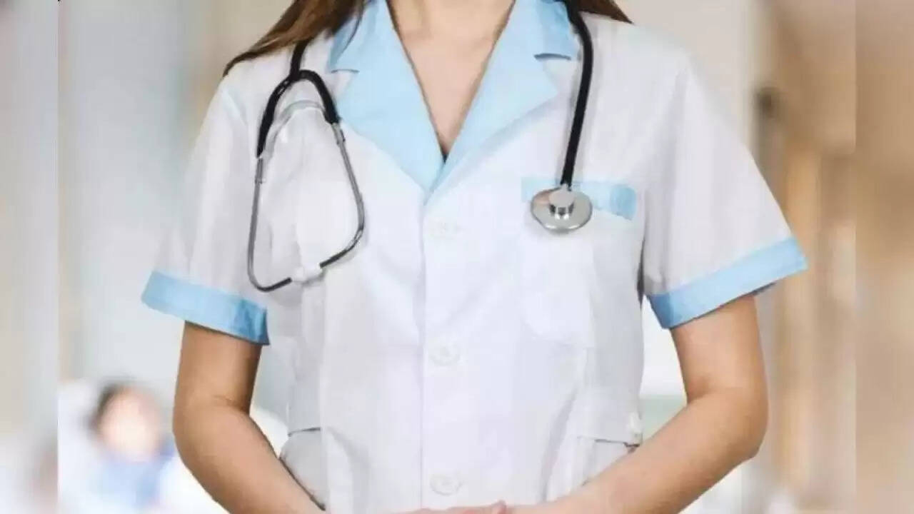 पश्चिम बंगाल में नर्स की संदिग्ध मौत से मचा हड़कंप