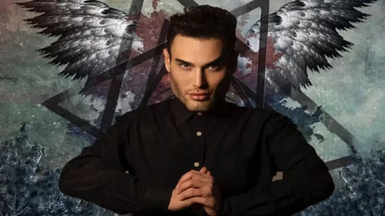 क्या 2026 में ईरान और अमेरिका के बीच होगा बड़ा टकराव? जानें भविष्यवक्ता एथोस सालोमे की भविष्यवाणियां