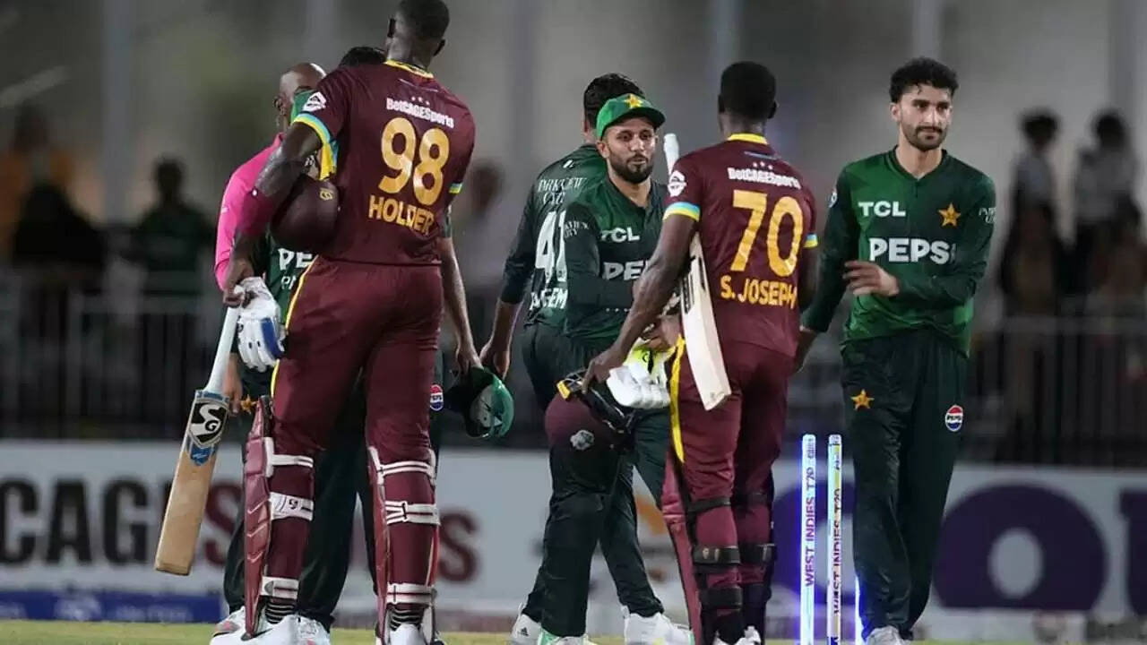 पाकिस्तान ने वेस्टइंडीज को हराकर टी20 सीरीज 2-1 से जीती
