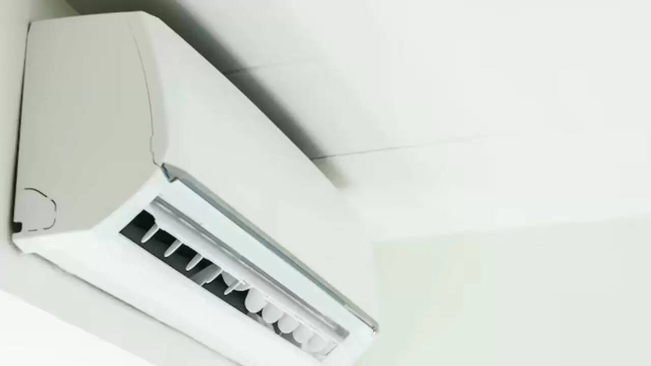 एसी के पानी के फायदे: जानें कैसे करें इसका उपयोग