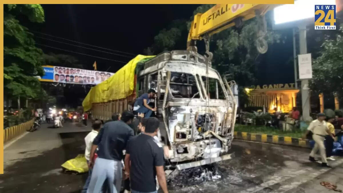इंदौर में भीषण सड़क दुर्घटना: बेकाबू ट्रक ने 11 लोगों को कुचला, 2 की मौत
