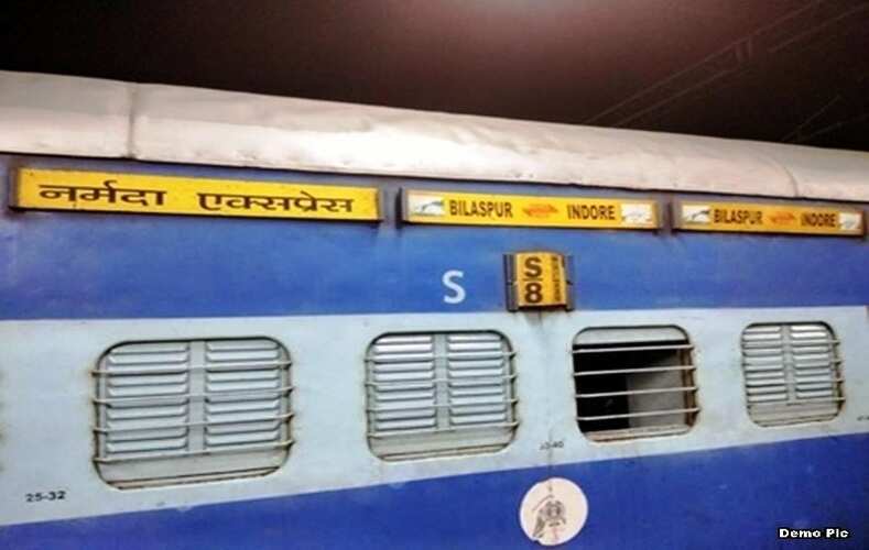 जबलपुर : तीसरी लाइन के चलते रेलवे ने कई ट्रेनों को किया रद्द, टिकट भी कैंसिल