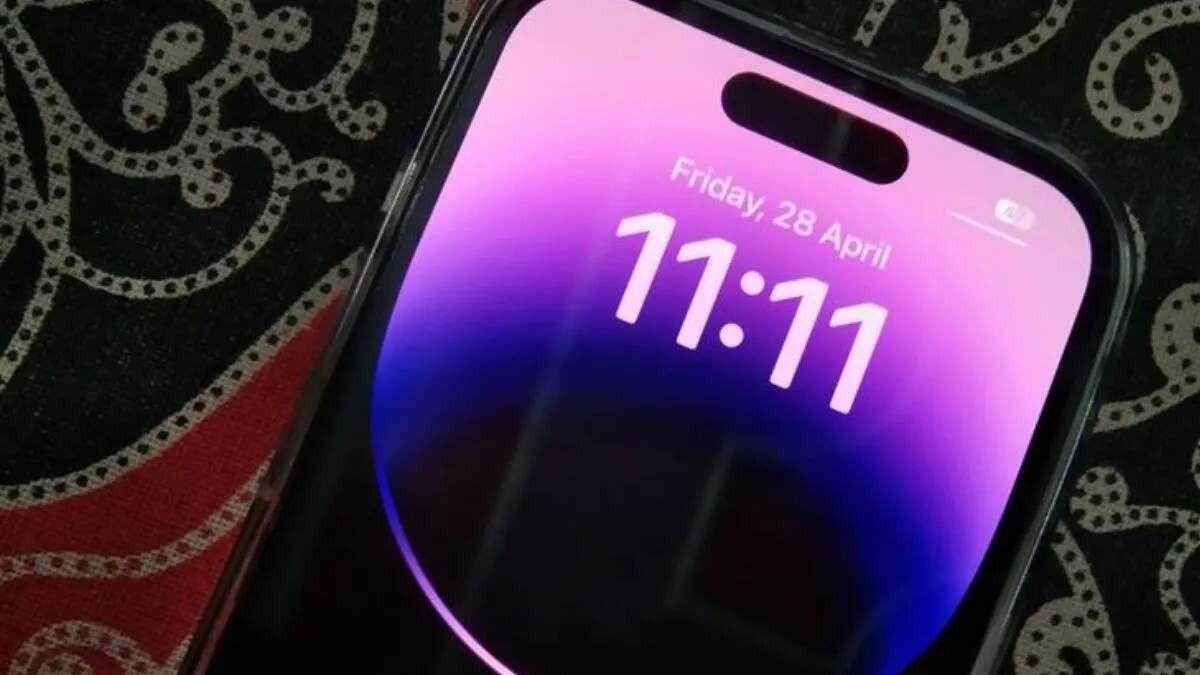 एंजेल नंबर का अर्थ: क्या ये संयोग हैं या संदेश?