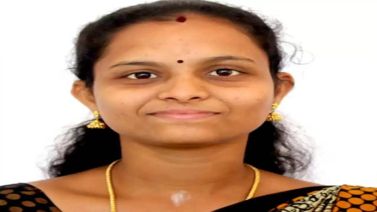 तमिलनाडु में चौंकाने वाली हत्या: पति ने अस्पताल में पत्नी को चाकू मारा