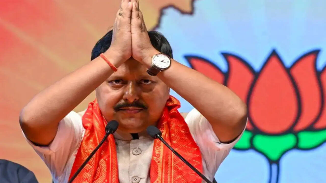 नितिन नवीन ने शिक्षक दिवस पर अपने स्कूल का दौरा किया