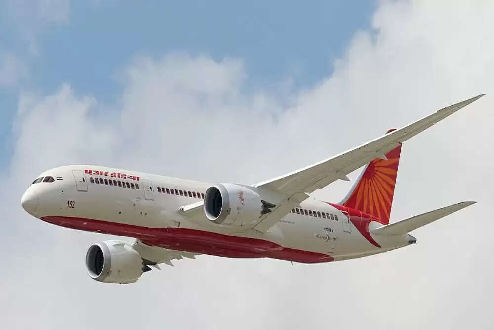 एयर इंडिया की फ्लाइट में तकनीकी खामियों का सिलसिला जारी