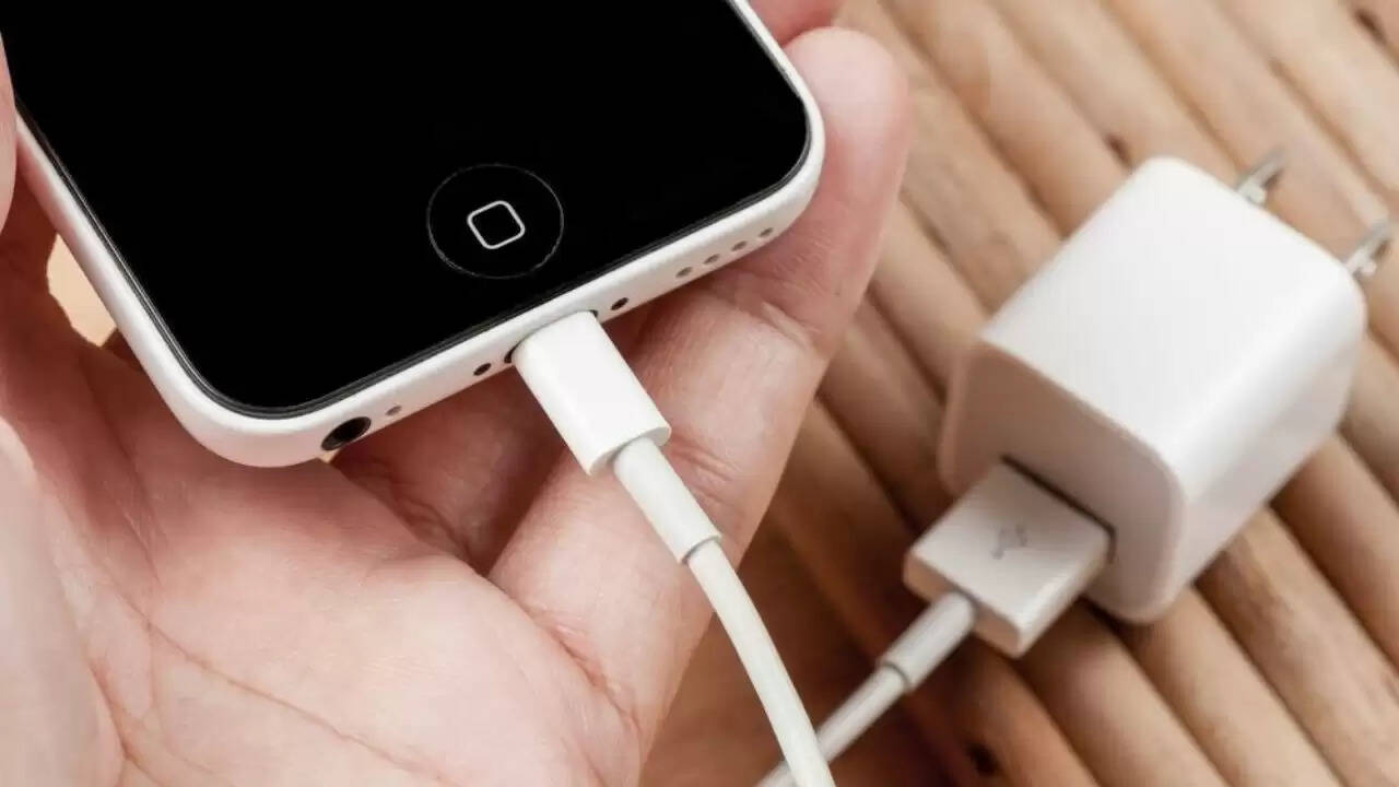 फेक चार्जर से बचने के लिए BIS Care ऐप का उपयोग कैसे करें