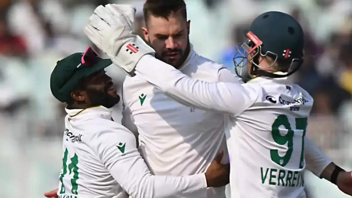 भारत को साउथ अफ्रीका के खिलाफ टेस्ट में मिली हार, कोच गंभीर की गलतियों का असर