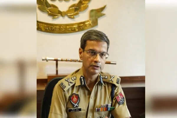 अमृतसर पुलिस ने अवैध हथियार तस्करी रैकेट का किया पर्दाफाश, चार गिरफ्तार
