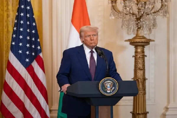 डोनाल्ड ट्रंप की अफगानिस्तान को बगराम एयरबेस पर चेतावनी