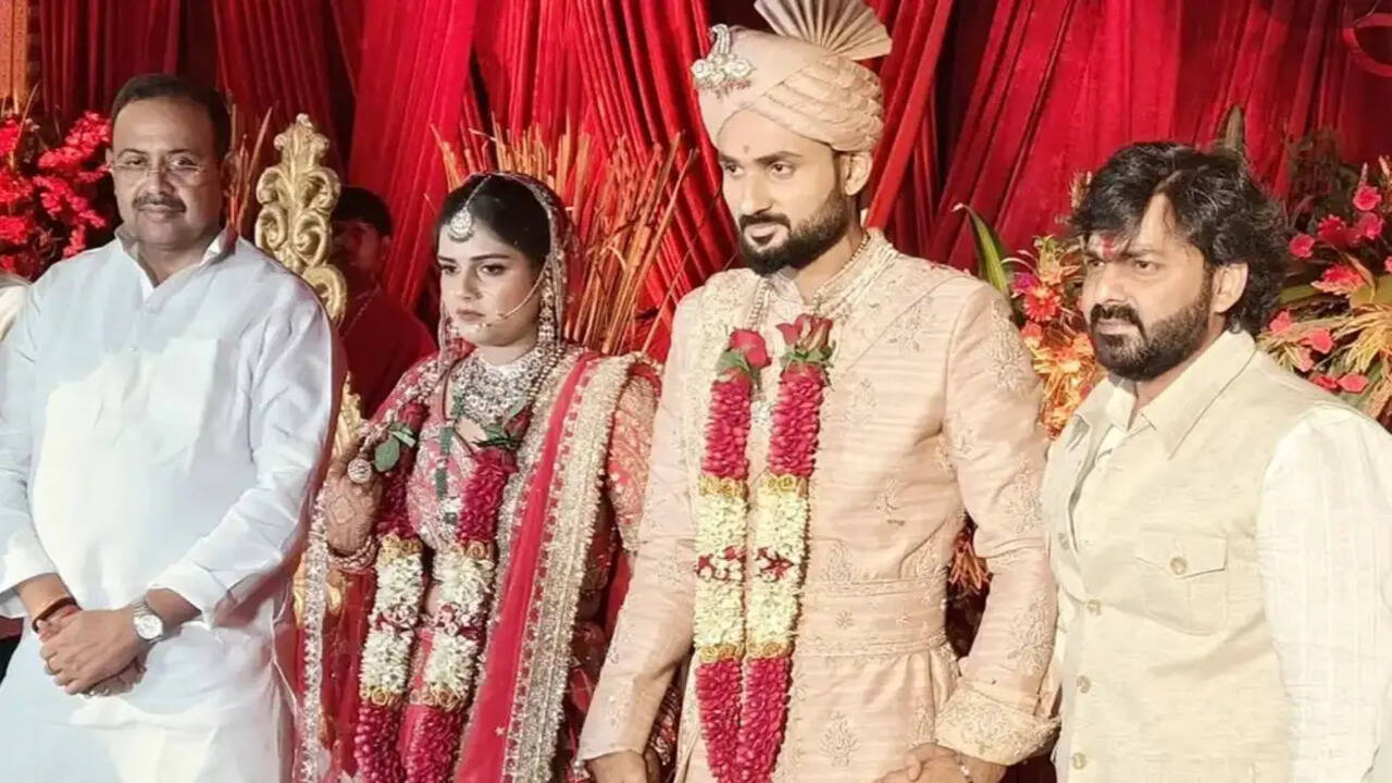 आकाशदीप का विवाह समारोह काशी में धूमधाम से संपन्न