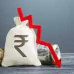 भारतीय रुपया लगातार तीसरे दिन कमजोर, कच्चे तेल और एफआईआई बिकवाली का प्रभाव