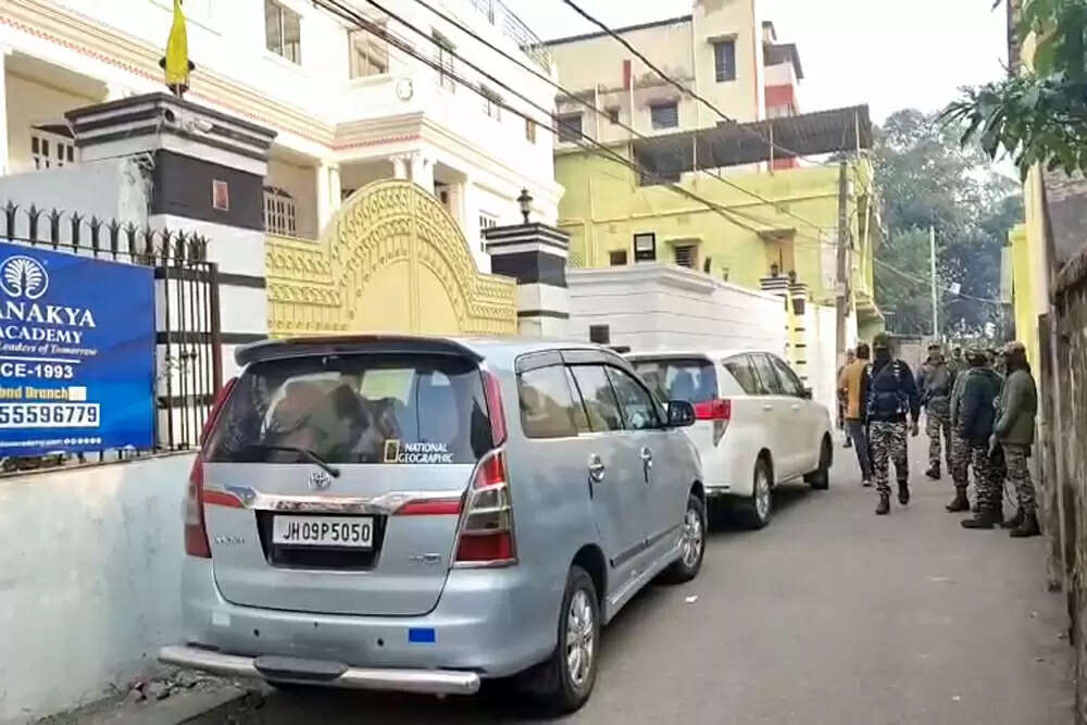 ईडी की बड़ी कार्रवाई: झारखंड और पश्चिम बंगाल में कोयला माफियाओं पर छापेमारी