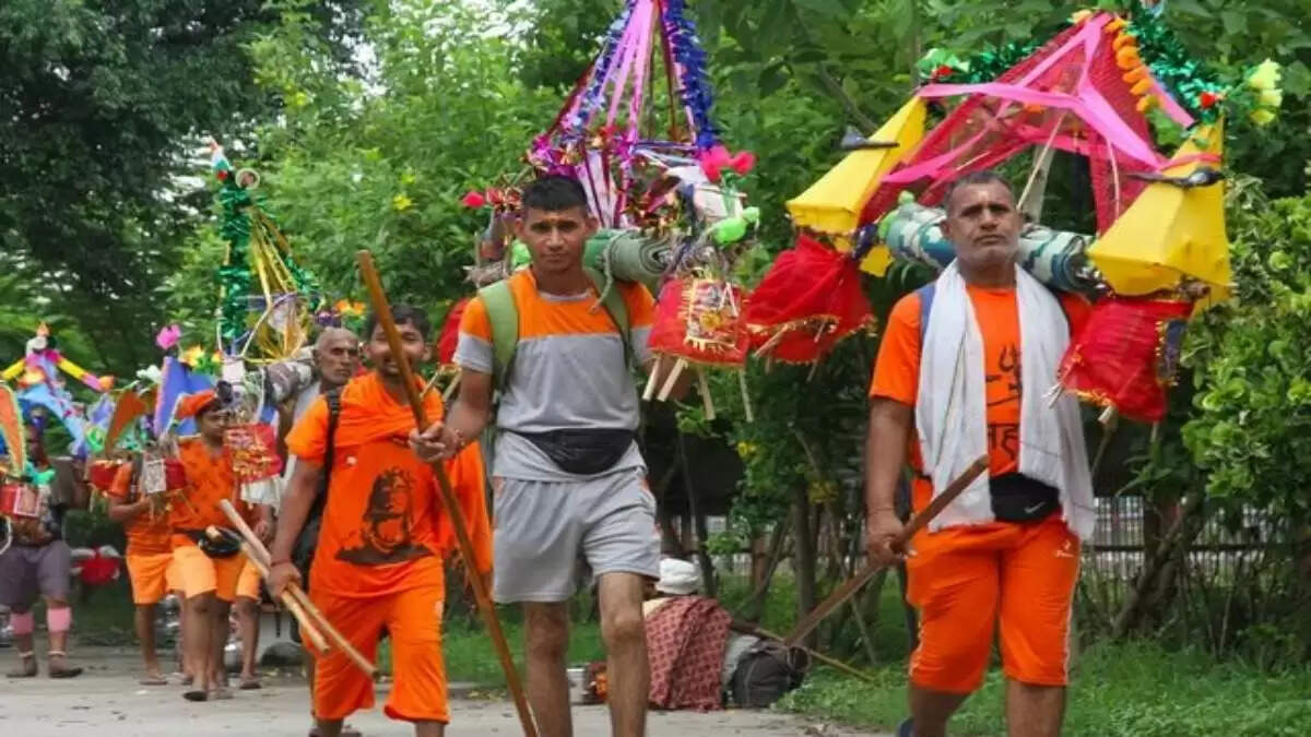 उत्तर प्रदेश में कावड़ यात्रा से पहले होटल और ढाबों के लिए नए निर्देश