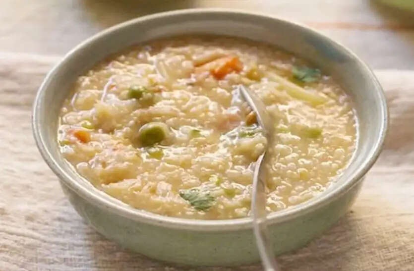 वजन बढ़ाने के लिए प्रभावी घरेलू उपाय: दलिया का सेवन