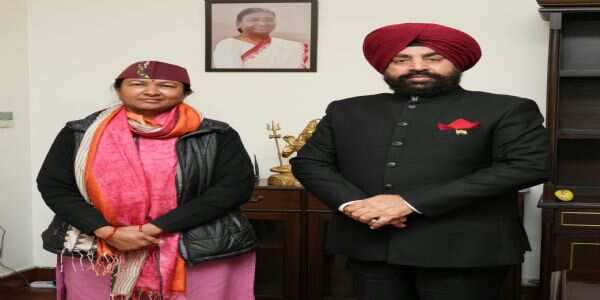 मुख्य सचिव ने राज्यपाल से की भेंट