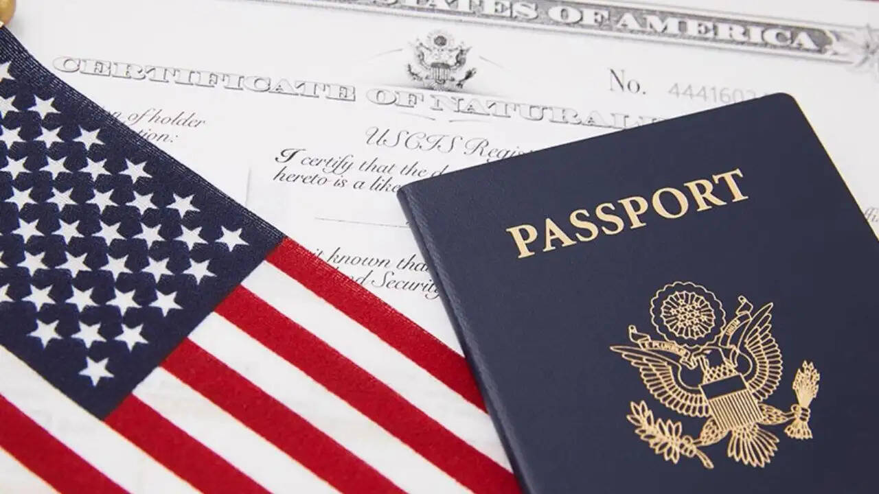 भारतीय छात्रों की विदेश में पढ़ाई: अमेरिका की लोकप्रियता में गिरावट और नए विकल्पों की खोज