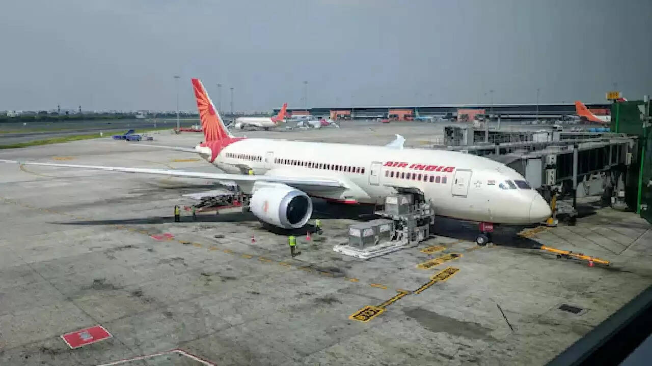 एयर इंडिया के सीईओ ने विमान दुर्घटना के बाद कर्मचारियों को भेजा संदेश