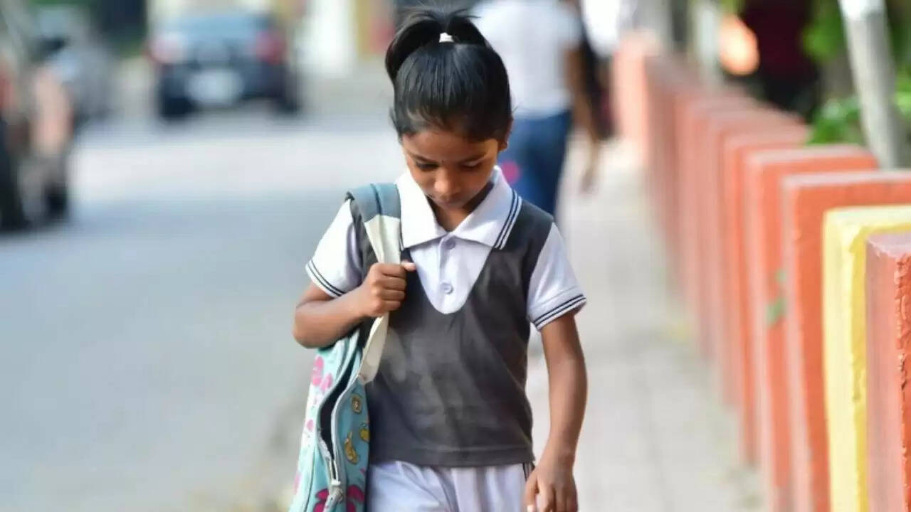 पालघर में छात्रा की मौत: स्कूल की सजा पर उठे सवाल