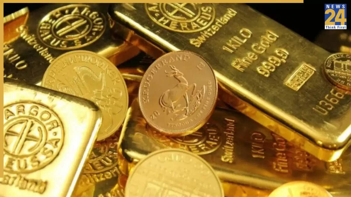 नवरात्रि से पहले सोने की कीमतों में गिरावट, चांदी में बढ़ोतरी