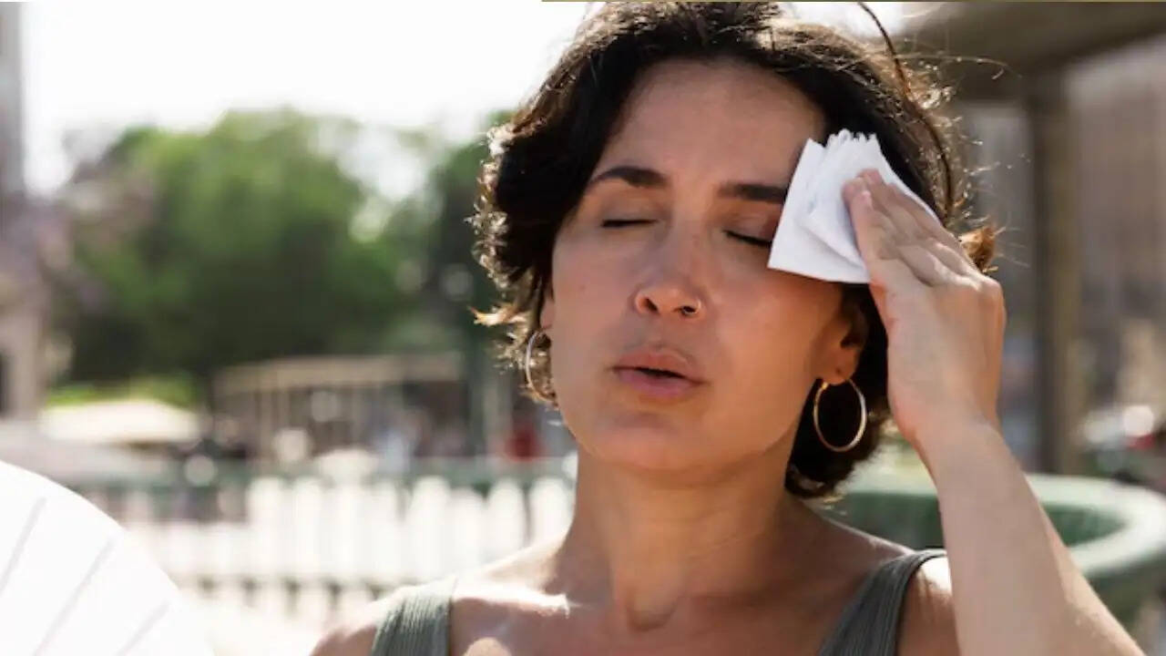 गर्मी में ऑफिस जाने वालों के लिए सेहतमंद टिप्स