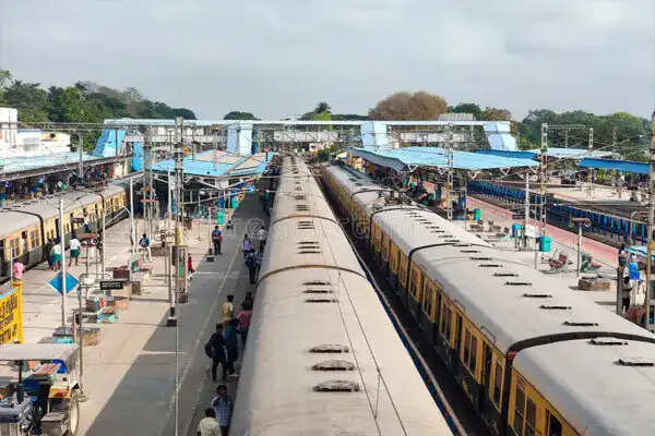 पटियाला रेल ट्रैक विस्फोट के बाद पंजाब में सुरक्षा बढ़ाई गई