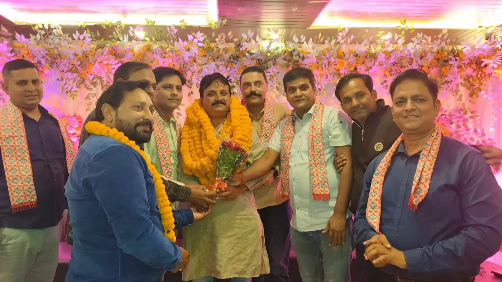 नई कार्यकारिणी का गठन: प्रेस क्लब ऑफ महराजगंज की नौतनवां इकाई में बदलाव