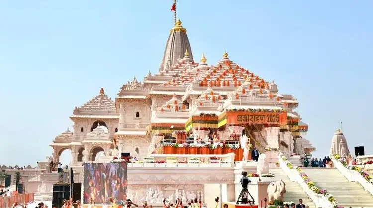 राम मंदिर में चढ़ावे की रकम चोरी की जांच शुरू, एसआईटी टीम अयोध्या पहुंची