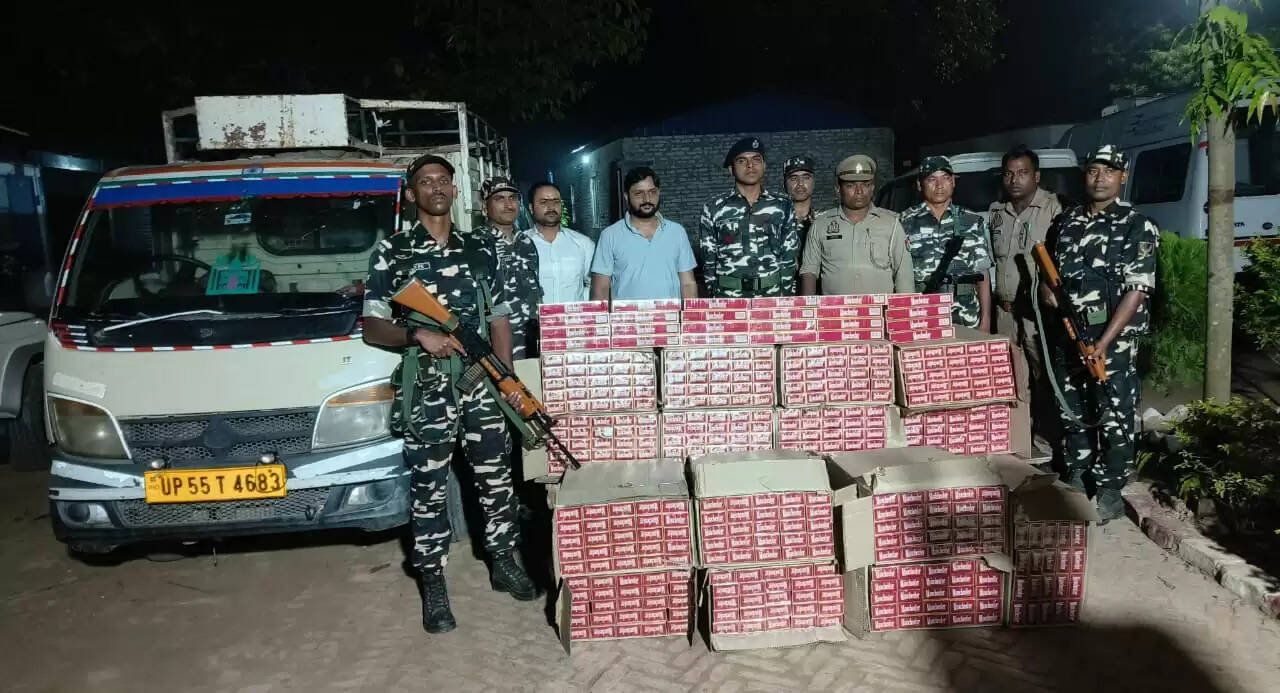 सोनौली सीमा पर 16 लाख रुपये की विदेशी सिगरेट जब्त