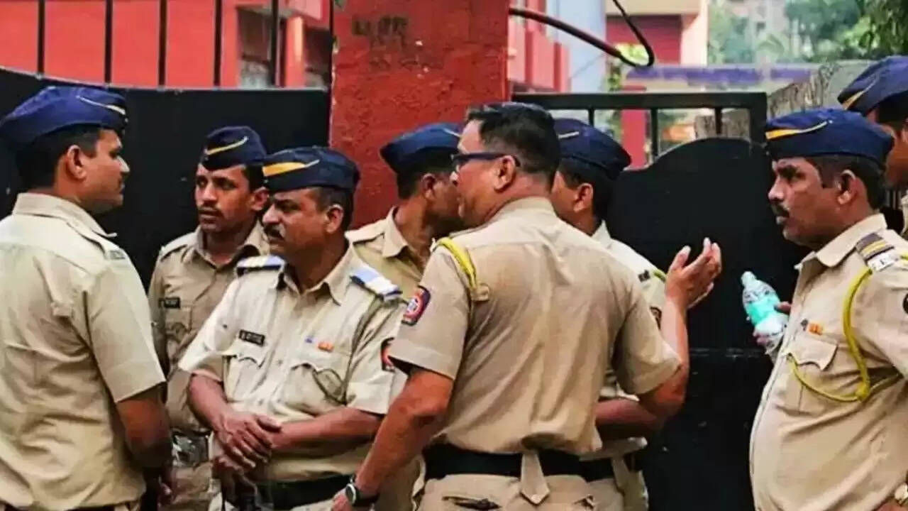 महाराष्ट्र में पुलिस अधिकारी की हत्या: क्या है सुरक्षा का हाल?
