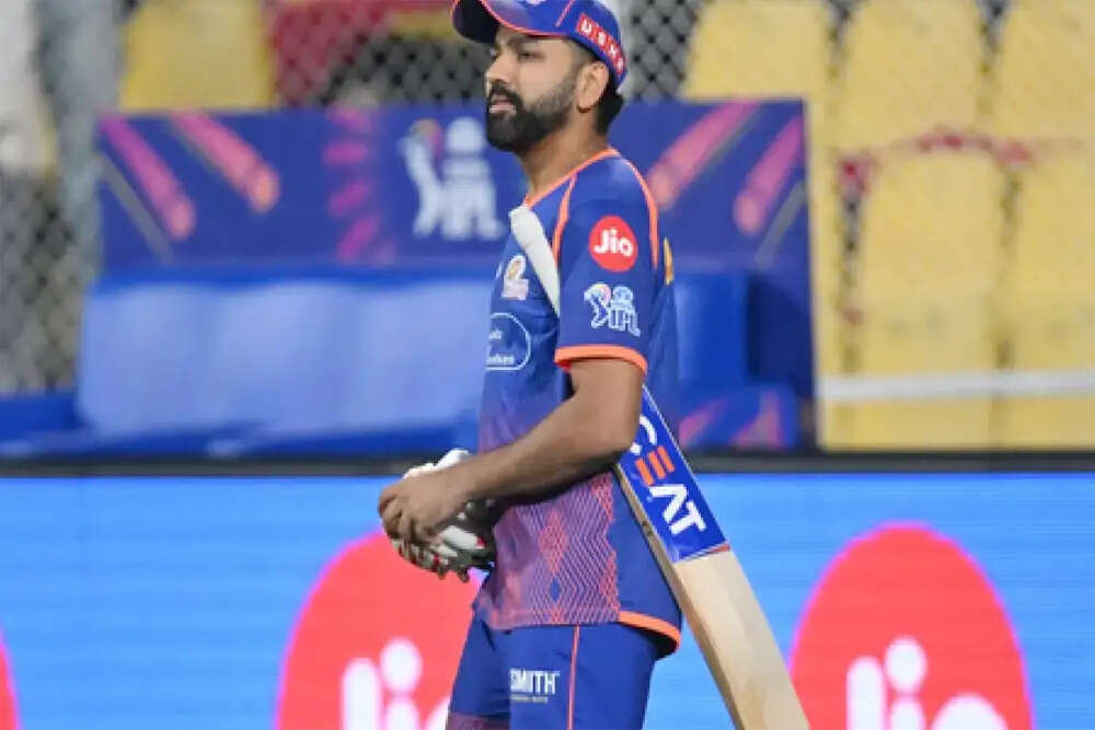 मुंबई इंडियंस की आईपीएल 2026 में निराशाजनक हार, रोहित शर्मा की कमी महसूस हो रही है