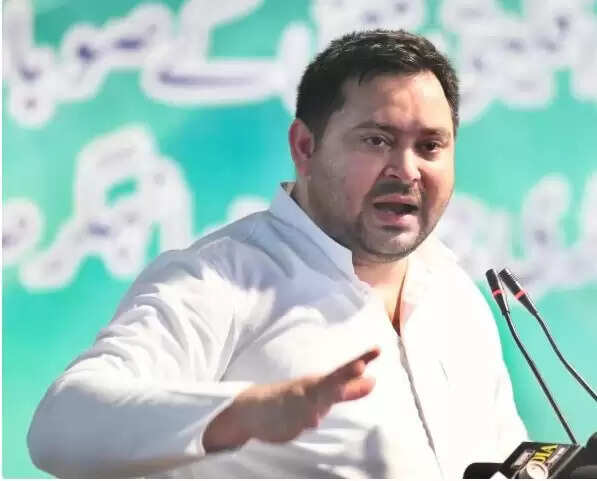 बिहार विधानसभा चुनाव 2025 के लिए आरजेडी की रणनीति: तेजस्वी यादव ने विधायकों को दिया महत्वपूर्ण टास्क