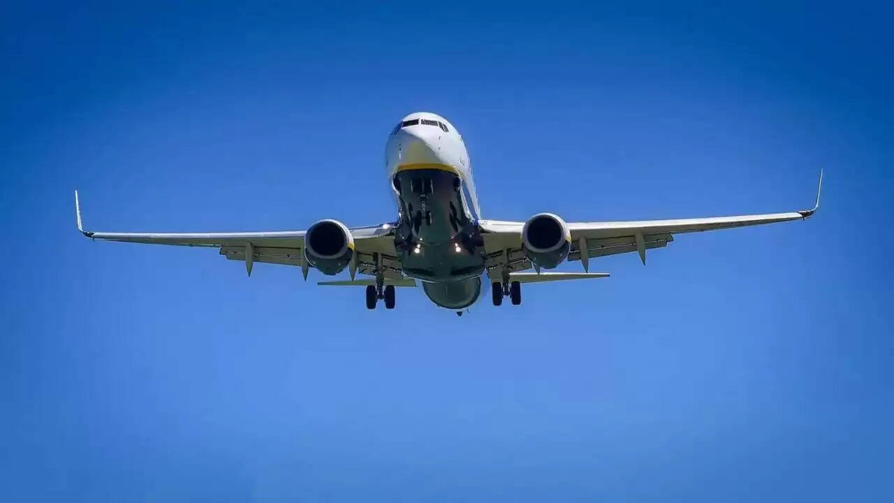 रूस में लापता हुआ AN-24 विमान: 50 यात्रियों की सुरक्षा पर चिंता