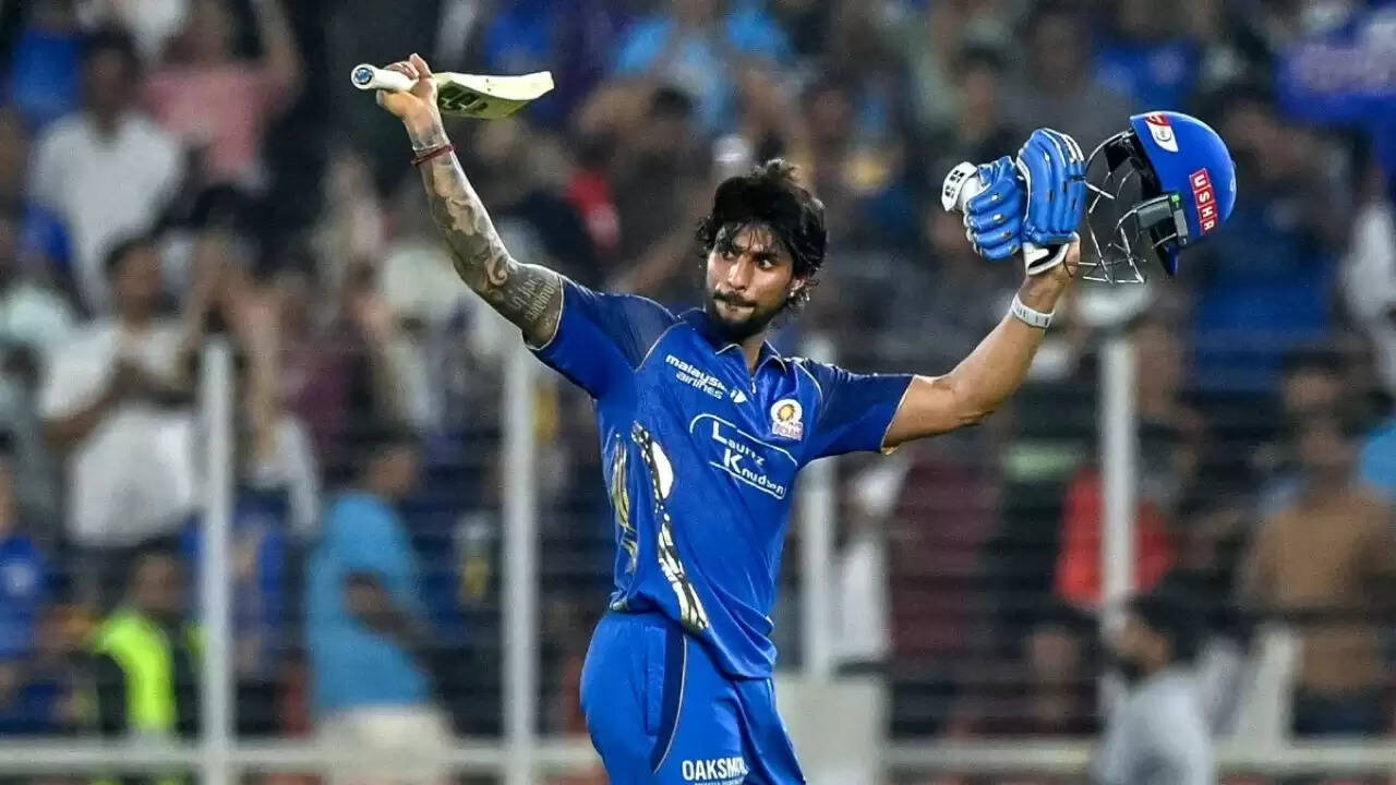 तिलक वर्मा का धमाकेदार शतक: मुंबई इंडियंस ने गुजरात टाइटन्स को दी चुनौती