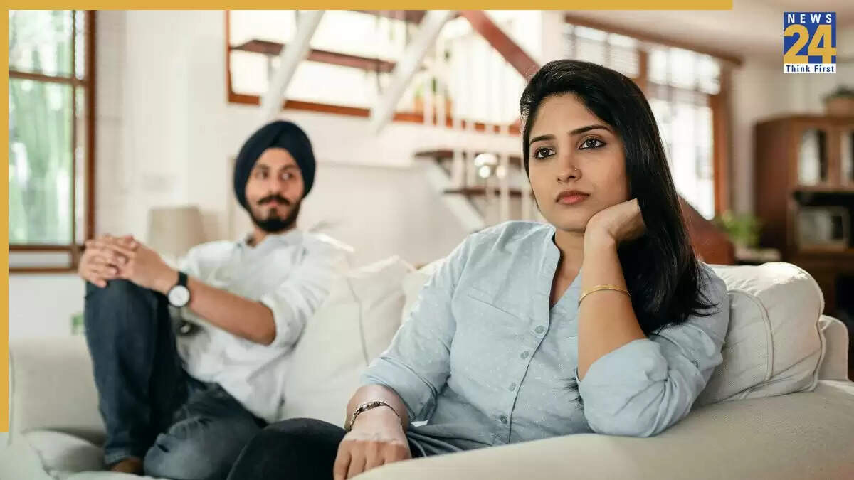 पत्नी को पति से कभी नहीं कहनी चाहिए ये 4 बातें