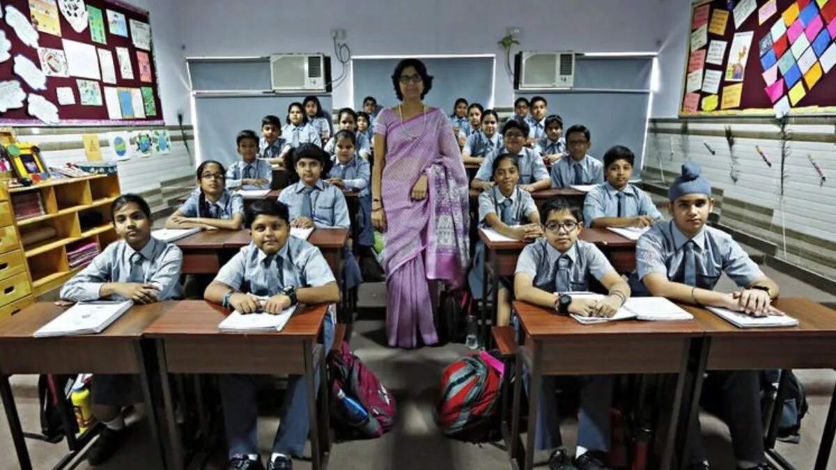 राजकीय स्कूलों में यूडाइस पंजीकरण में समस्याएं, शिक्षकों को हो रही कठिनाई