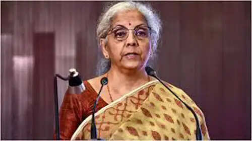 निर्मला सीतारमण ने सेबी को उभरती चुनौतियों के लिए तैयार रहने की दी सलाह