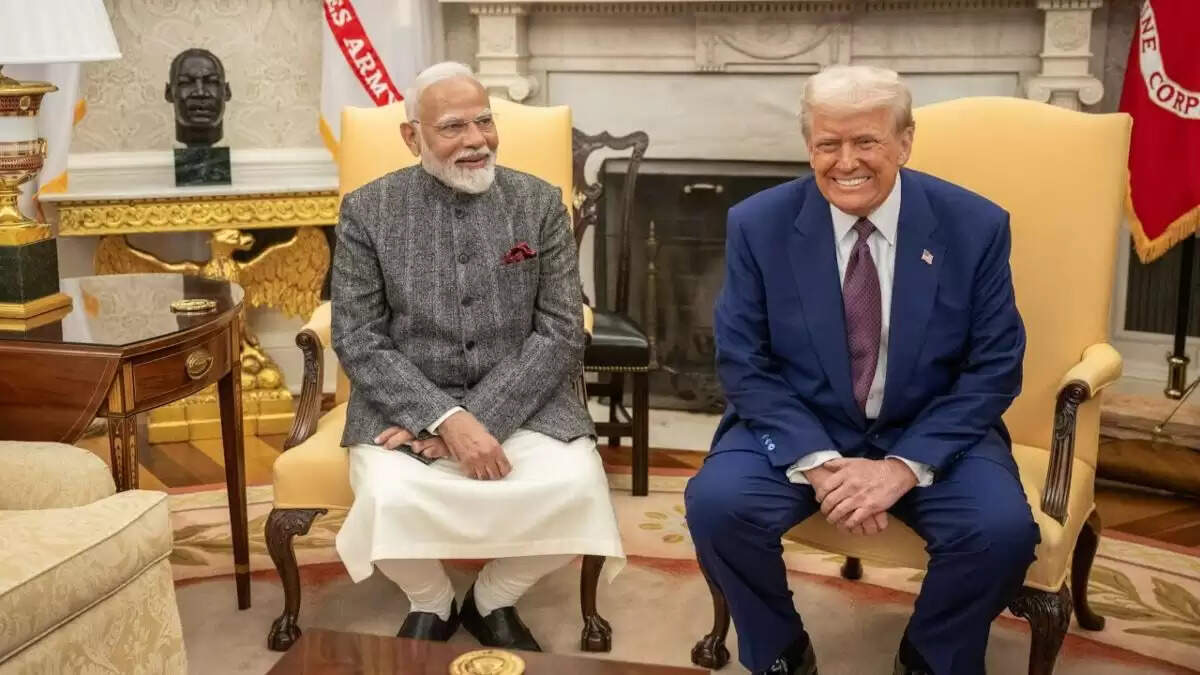 प्रधानमंत्री मोदी बने दुनिया के सबसे लोकप्रिय नेता, ट्रंप और मैक्रों को पीछे छोड़ा