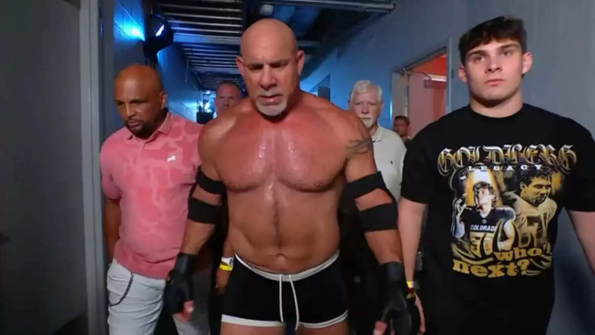 गोल्डबर्ग का WWE करियर समाप्त, गुंथर ने जीती चैंपियनशिप