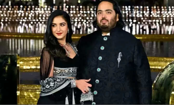 अनंत अंबानी को मिली कार्यकारी निदेशक की जिम्मेदारी, वेतन और भत्ते की जानकारी
