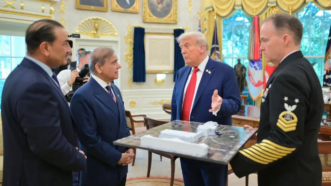 अमेरिका-ईरान वार्ता: इस्लामाबाद में शांति की उम्मीदें और चुनौतियाँ